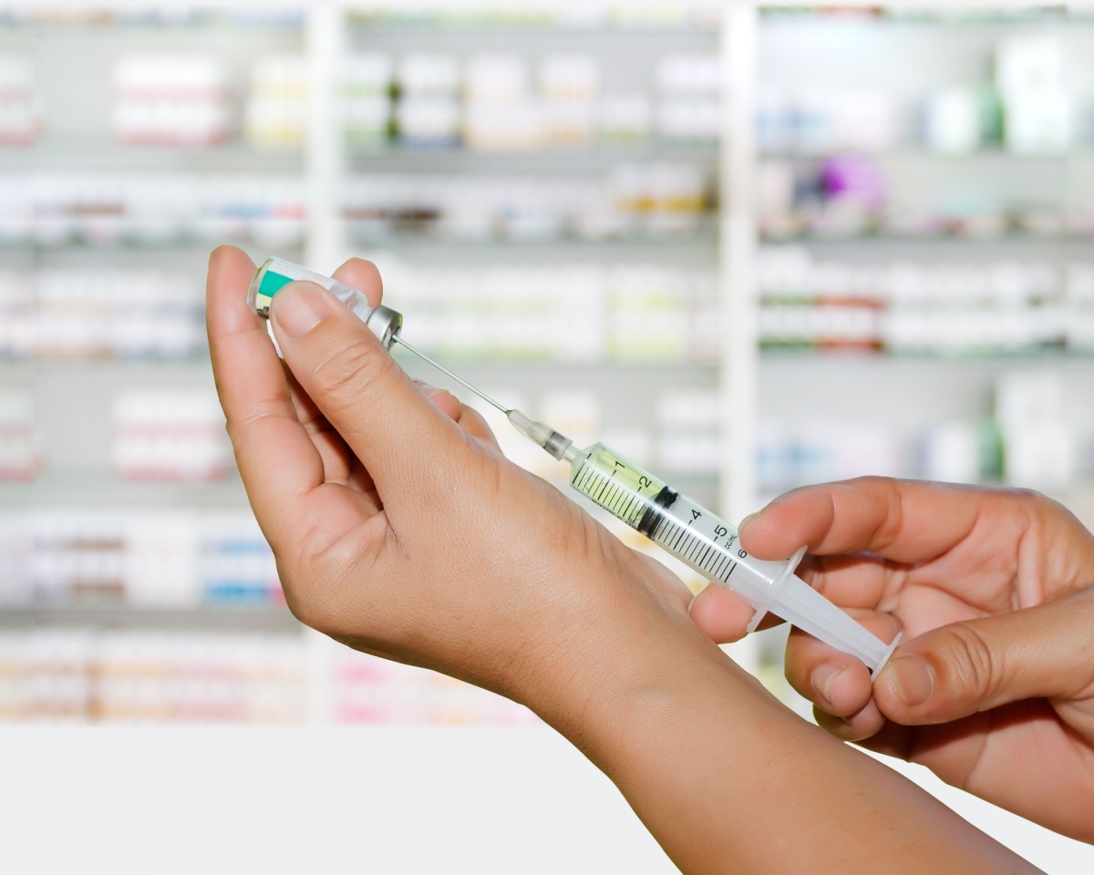 It’s jab season! The UKHSA is urging Hajj travellers and others to get vaccinated
