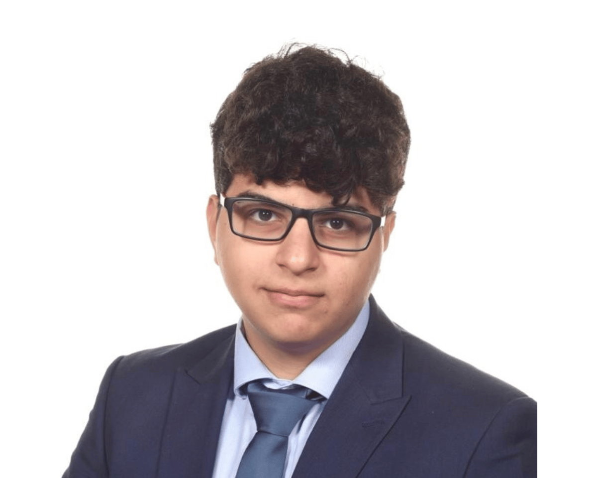 Teen tech whizz hailed ‘amazing’ by contractors after ‘maximising their profits’