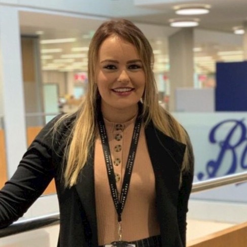 Go to the profile of Sarah Elvin