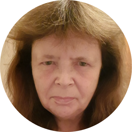 Go to the profile of Lesley Box