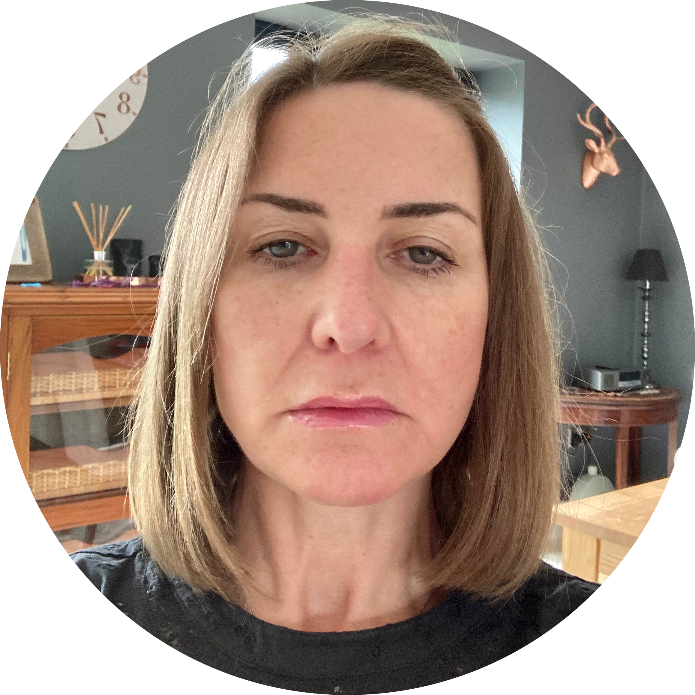 Go to the profile of Sharon Hirst