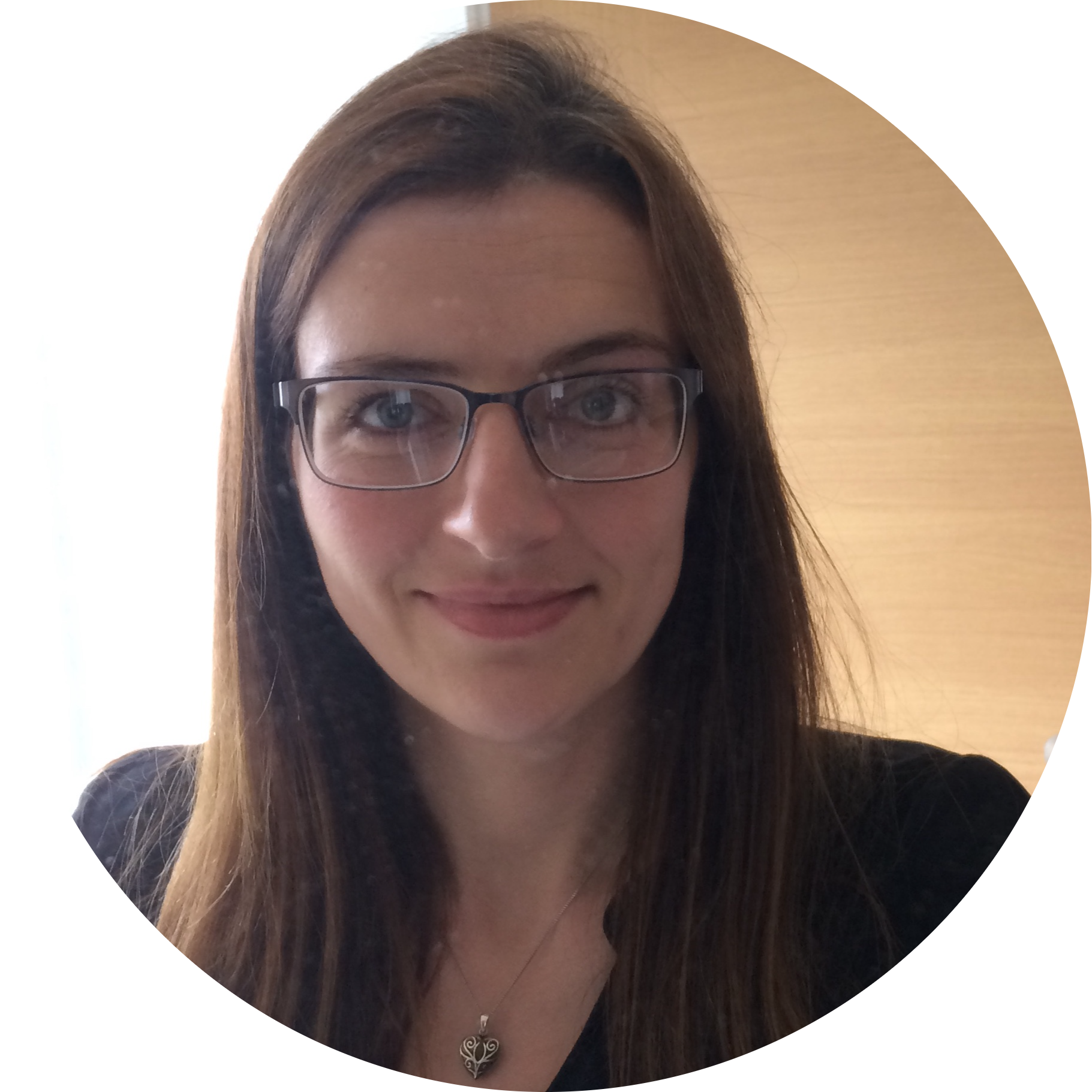 Go to the profile of Lauren